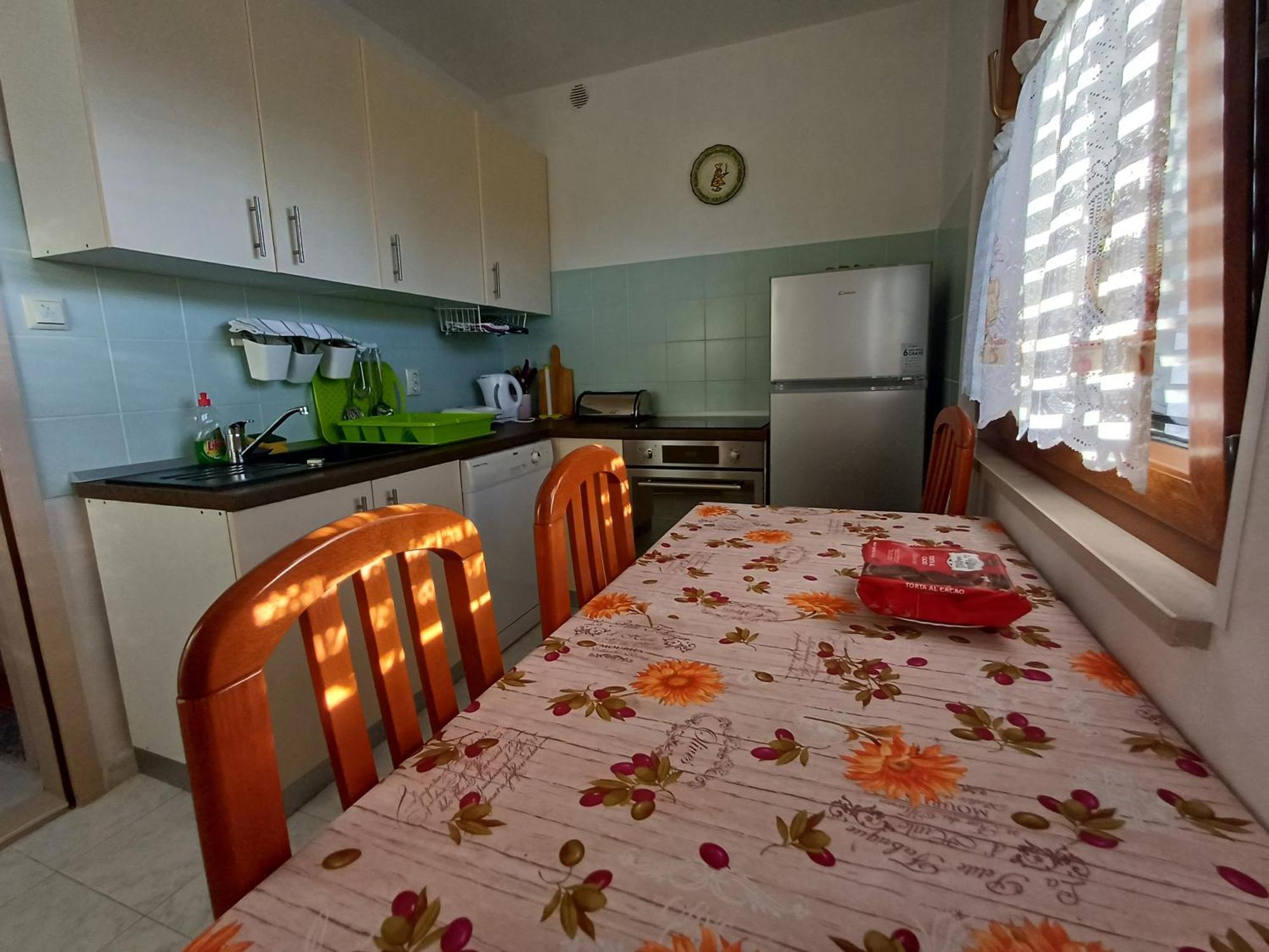 Apartments Lana Pula Bagian luar foto